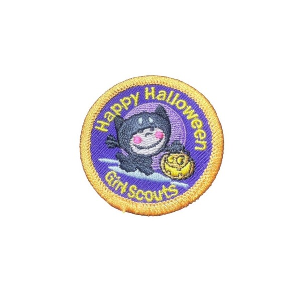 NEW Girl Scout Happy Halloween 2" Round Embroidery Patch Multicolor Souvenir - Picture 1 of 2